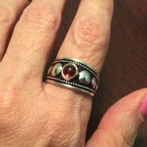 JAMES AVERY GARNET BEAD RING (RETIRED & RARE)